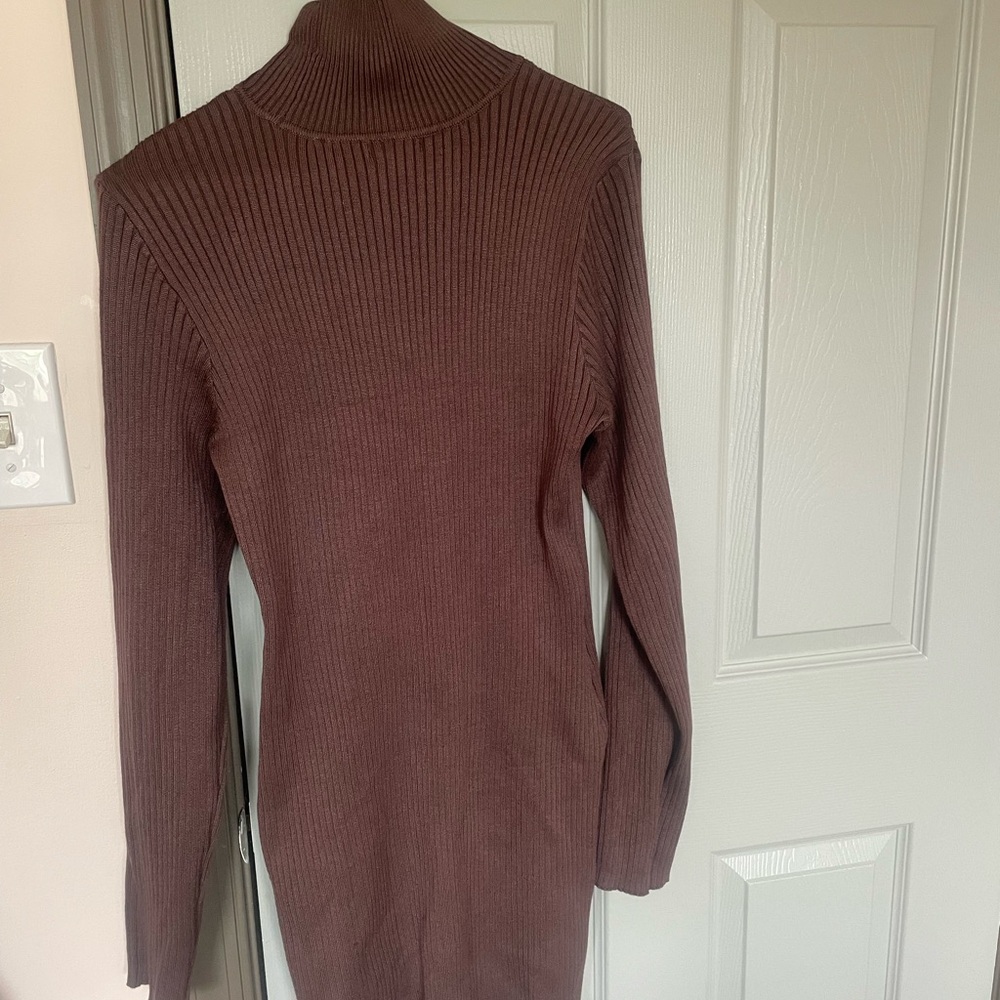 Elegant Brown Turtleneck Sweater